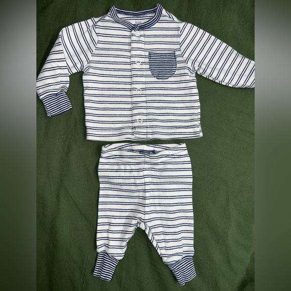 Carter's Other - ‼️NWOT: Carter’s Blue & White Striped Matching Set - NB